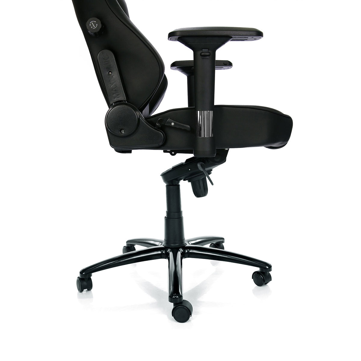 MAXNOMIC® Leader Black